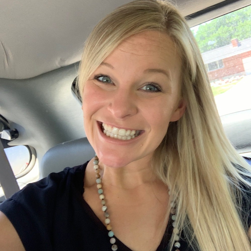 Meet your Posher, Jessica